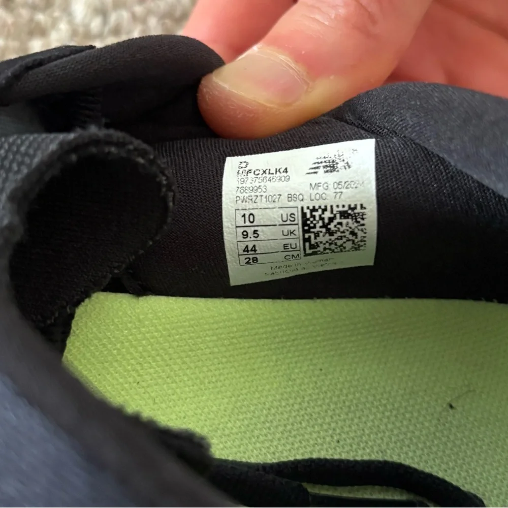 New Balance Men's FuelCell Rebel v4 - Picture 7 of 7